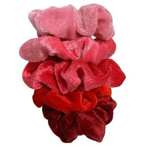 Forever 21 5-Piece Set of Red and Pink Tone Scrunchies Hair Ties NWOT